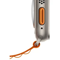 Apple Watch Ultra (GPS + Cellular) avec boîtier de 49 mm en titane et bracelet alpin orange de Rogers - Moyen - Financement mensuel