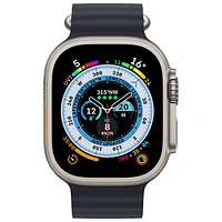 Apple Watch Ultra (GPS + Cellular) avec boîtier de 49 mm en titane et bracelet océan minuit de Rogers - Financement mensuel