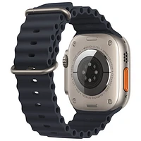 Apple Watch Ultra (GPS + Cellular) avec boîtier de 49 mm en titane et bracelet océan minuit de TELUS - Financement mensuel