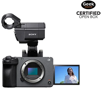 Boîte ouverte - Appareil photo sans miroir Cinema Line FX30 de Sony avec poignée XLR (boîtier seulement)