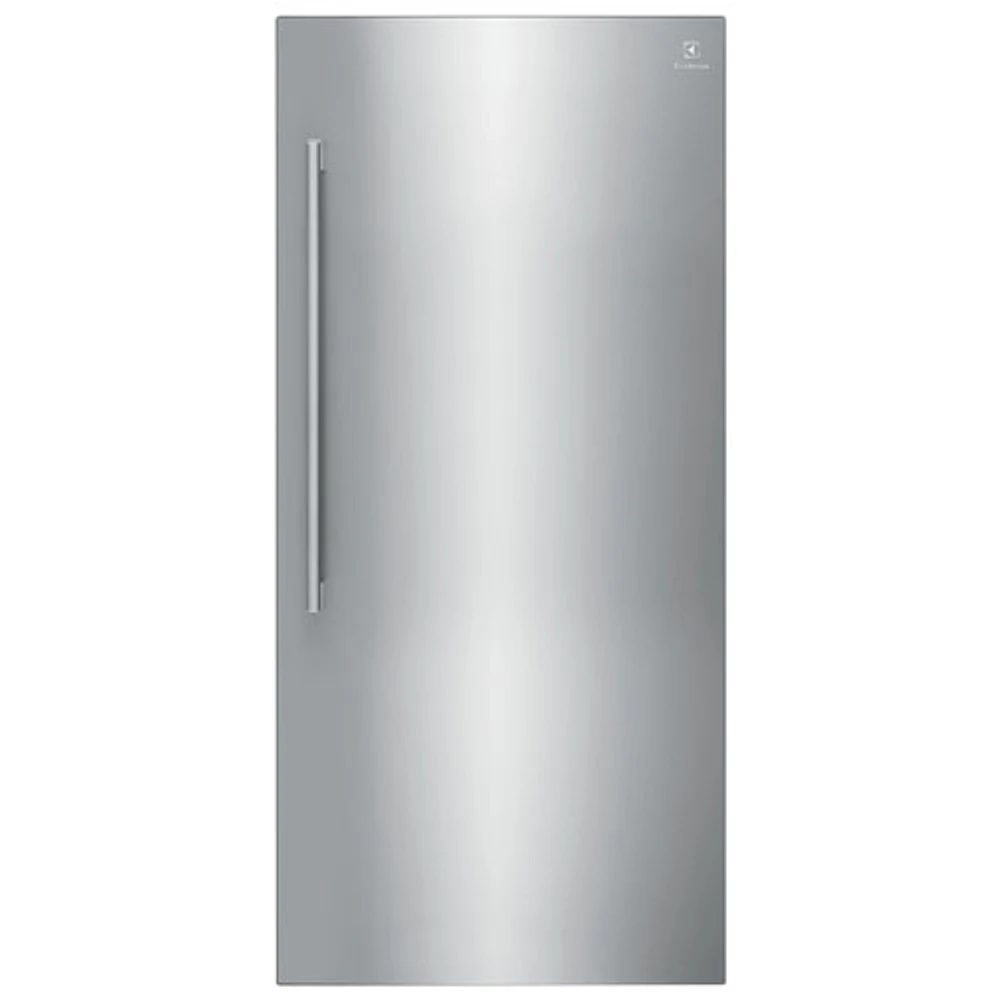 Réfrigérateur sans congélateur 18,9 pi³ 33 po avec distributeur d'eau d'Electrolux (EI33AR80WS) - Inox