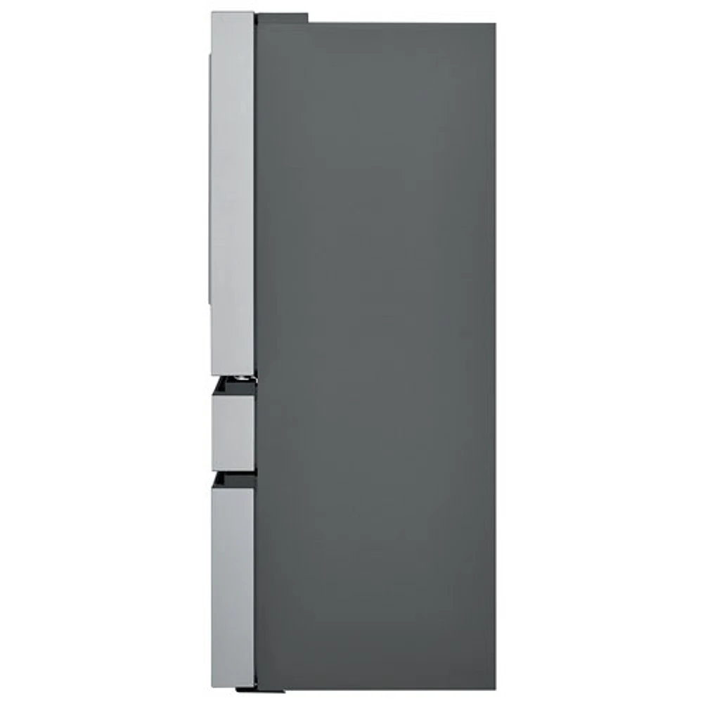 Réfrigérateur à deux portes 21,4 pi³ 36 po avec distributeur d'eau et de glaçons d'Electrolux (ERMC2295AS) - Inox