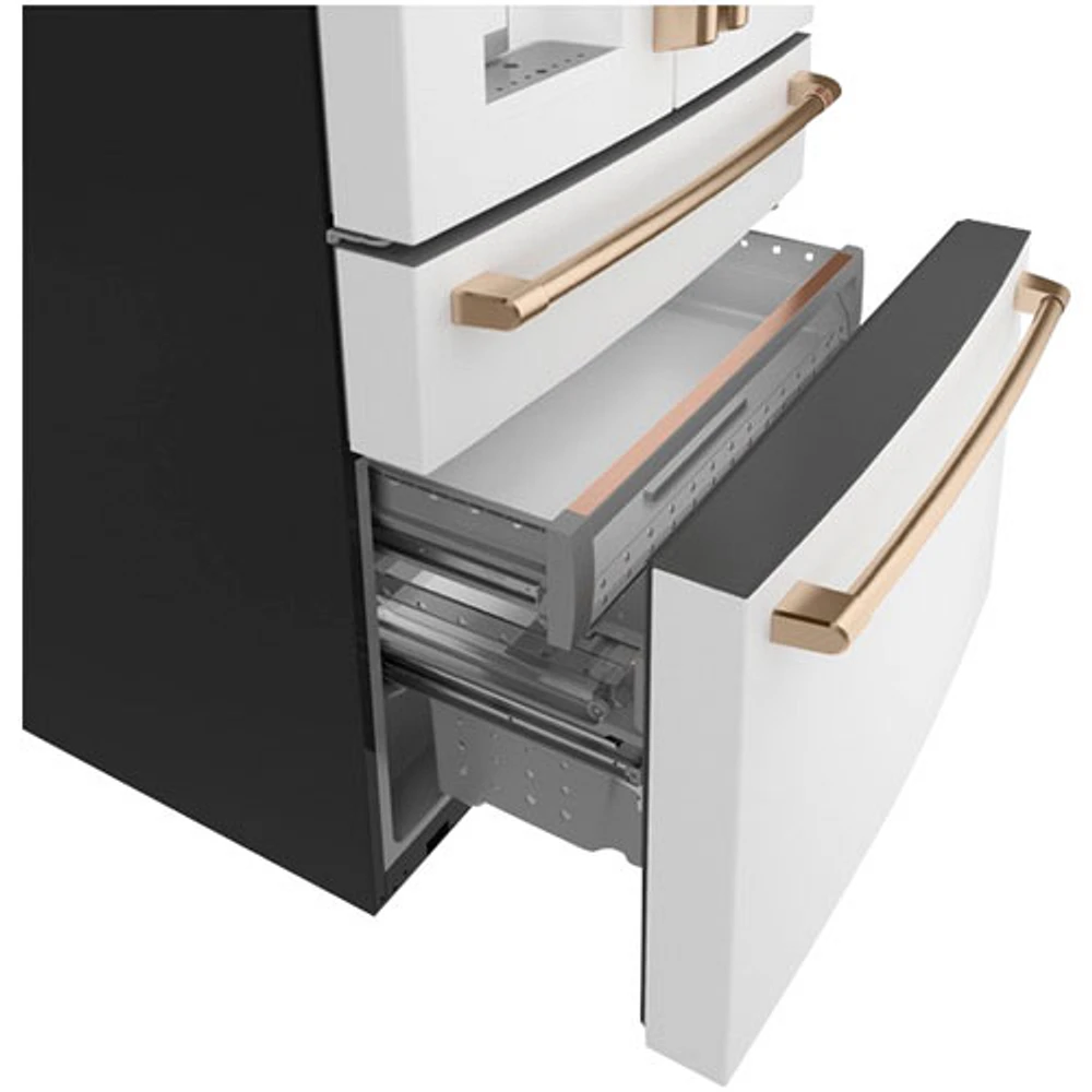 Réfrigérateur à deux portes 22,3 pi³ 36 po à distributeur d'eau/glace Café (CXE22DP4PW2) - Blanc mat