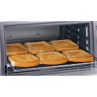 Hamilton Beach Sure-Crisp Air Fryer Toaster Oven - 0.7 Cu.Ft./19.8L - Stainless Steel