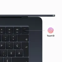MacBook Air de 15 po avec Touch ID d'Apple (2023) - Minuit (puce M2 d'Apple/SSD 256 Go/RAM 8 Go) - Français