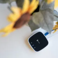 Concentrateur intelligent SmartBridge de RYSE pour moteur de stores - Blanc