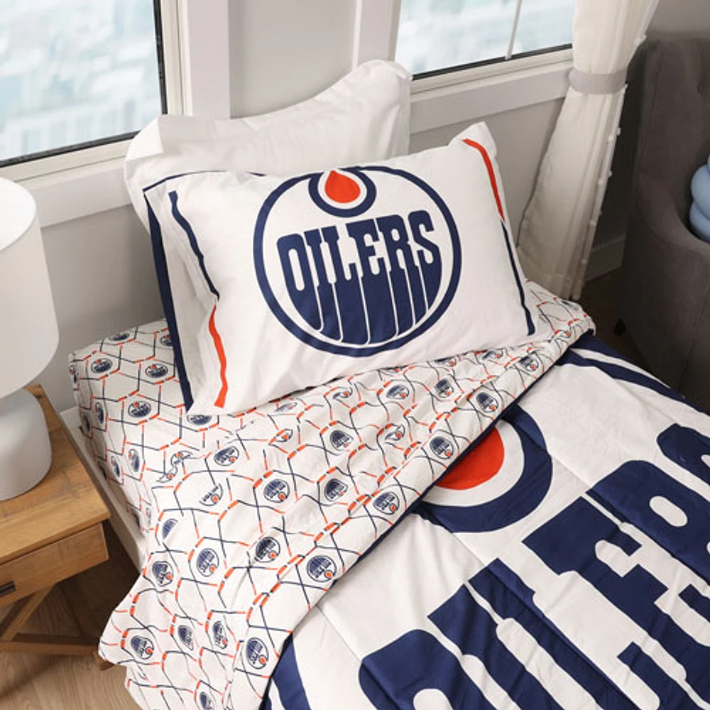 NHL 4-Piece Bed Sheet Set - Twin - Edmonton Oilers