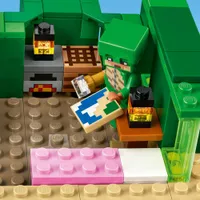 LEGO Minecraft: The Turtle Beach House - 234 Pieces (21254)