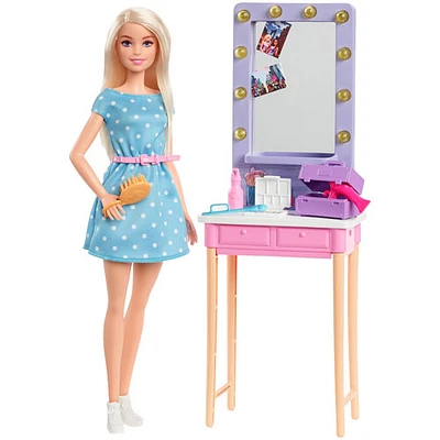 Ensemble de jeu avec poupée Barbie Malibu et loge Big City, Big Dreams de Mattel