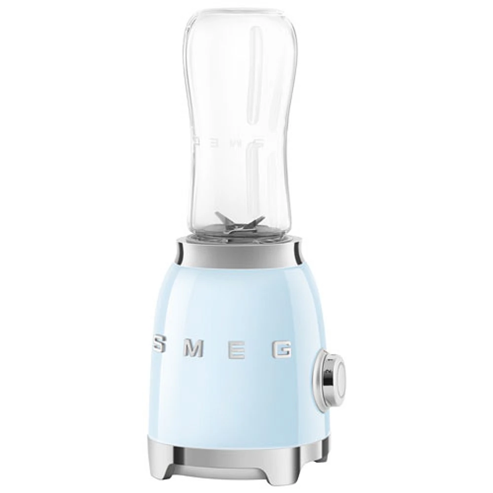 Smeg 0.6L Personal Blender - Pastel Blue