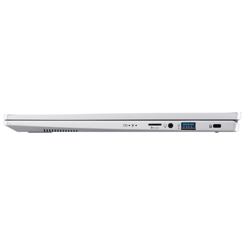 Portable 14 po Swift Go d'Acer - Argenté (Core Ultra 7 C U7155H d'Intel/SSD 1 To/RAM 16 Go/Windows 11)