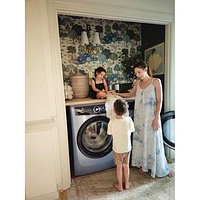 Laveuse à vapeur à chargement frontal haute efficacité de 5,2 pi³ d'Electrolux (ELFW7437AG) - Bleu glacier