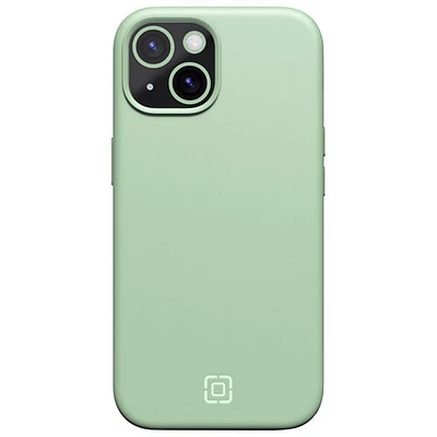 Étui rigide ajusté en silicone Sensor d'Incipio avec protecteur de lentille pour iPhone 16e/15/14/13 - Sauge - Exclusivité de Best Buy
