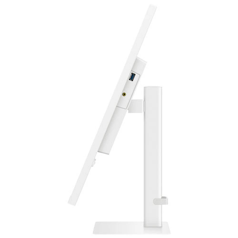 Moniteur ACL VA Ultra HD 4K 60 Hz de 32 po de Samsung avec temps de réponse de 5 ms gris à gris (LS32D701EANXZA) - Blanc chaud - Partenaire de détail exclusif
