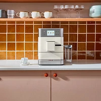 KitchenAid KES8557 Automatic Espresso Machine with Coffee Grinder & Automatic Milk Frothing - Porcelain White