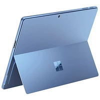 Portable Surface Pro Copilot+ PC (ACL) 13 po 512 Go de Microsoft avec Snapdragon X Plus/RAM 16 Go (2024) - Saphir - Appareil seulement