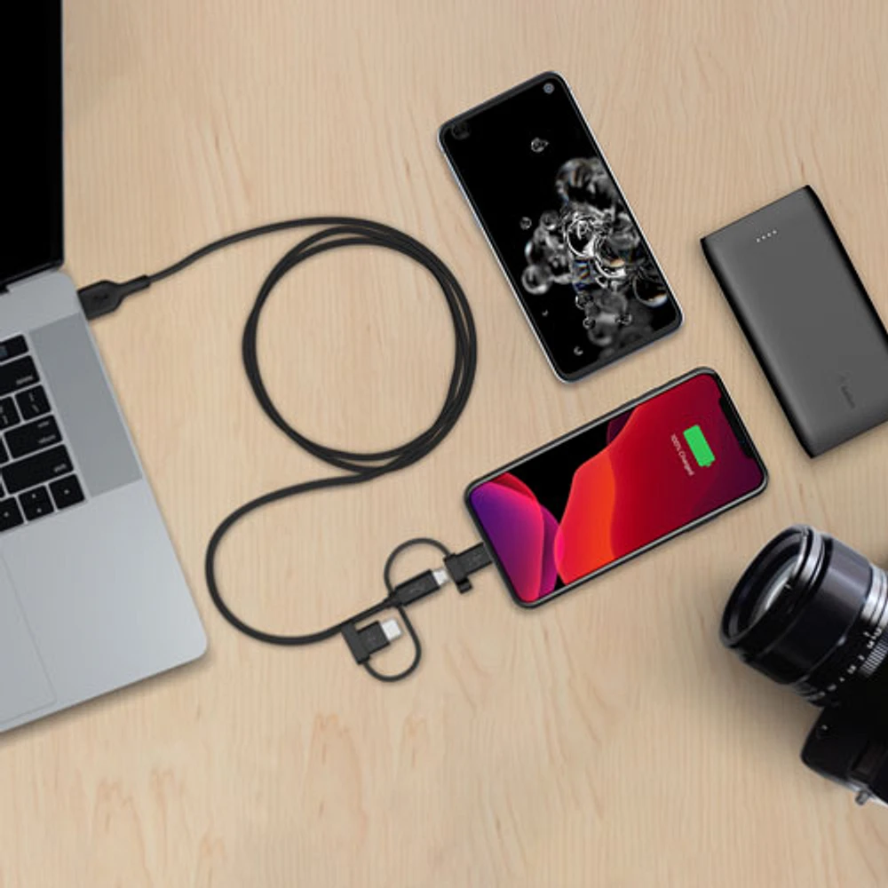Câble USB-A à micro-USB 3-en-1 de 1 m (3,3 pi) avec adaptateurs USB-C/Lightning de Belkin (CAC001bt1MBK) - Noir