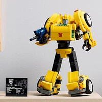 LEGO Icons: Bumblebee - 950 Pieces (10338)