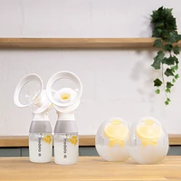Tire-lait Pump In Style et gobelets collecteurs mains libres MaxFlow de Medela