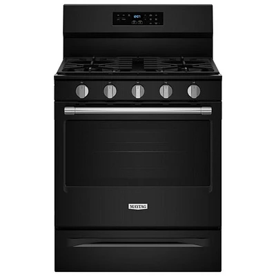 Cuisinière au gaz autonome de 30 po avec 5 brûleurs et four de 5 pi³ avec ventilateur à convection et friture à air chaud de Maytag (MFGS6030RB) - Noir