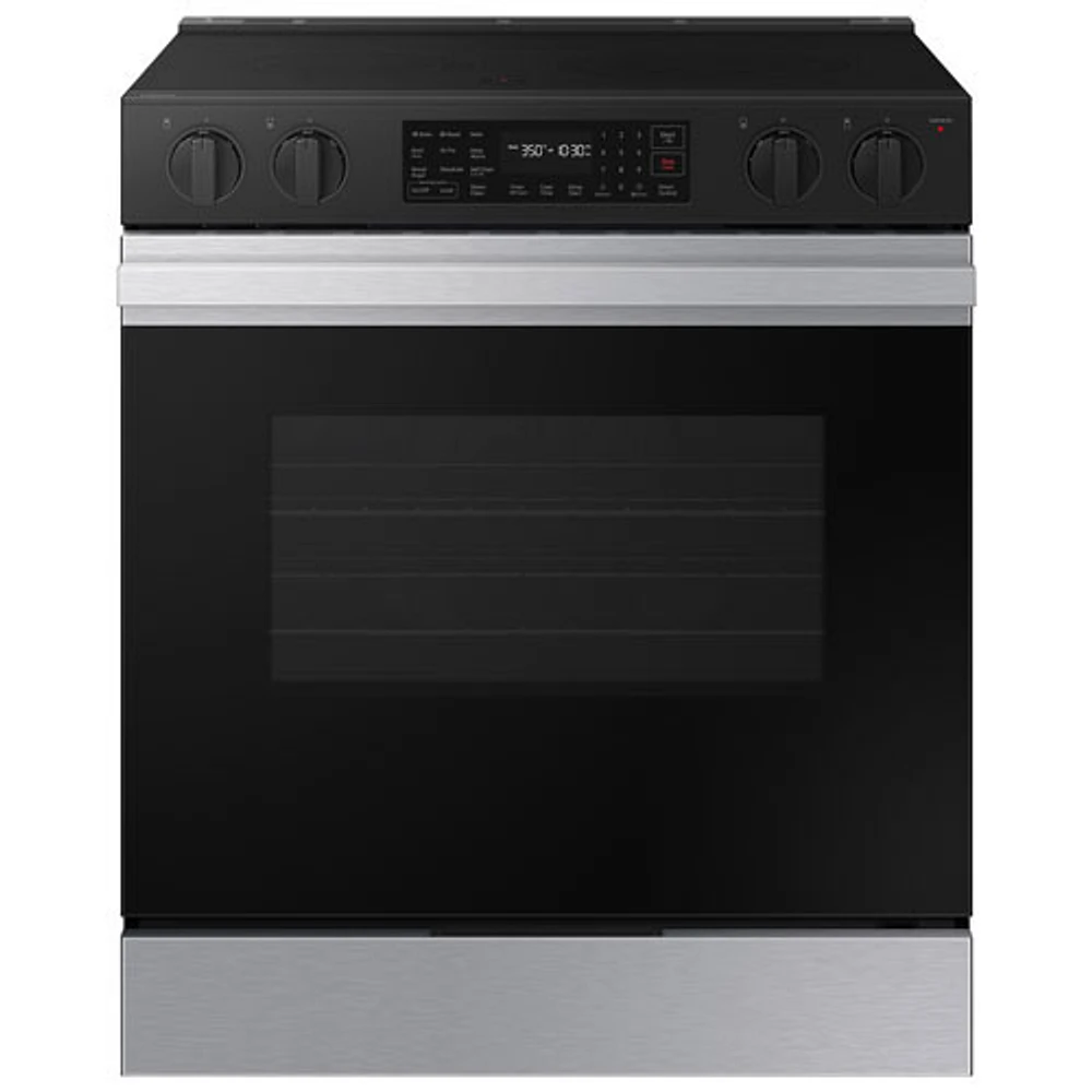 Boîte ouverte - Cuisinière électrique à 5 éléments avec ventilateur à convection de 6,3 pi³ 30 po de Samsung (NSE6DG8310SRAC) - Acier inoxydable - Endommagé