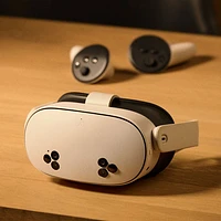 Casque de réalité virtuelle de 256 Go Meta Quest 3S avec Batman: Arkham Shadow - Version d'essai de 3 mois de Meta Horizon+