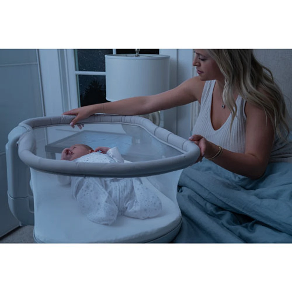 Berceau pivotant Bassinest 3.0 de Halo - Gris