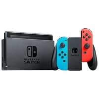 Ensemble Nintendo Switch Mario Kart 8 Deluxe avec abonnement individuel en ligne de 12 mois
