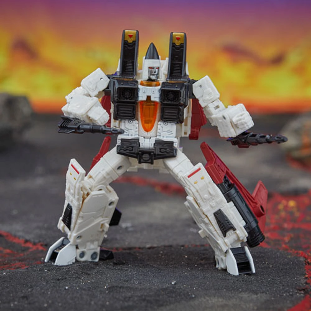 Hasbro Transformers Generations Legacy United - G1 Universe Ramjet Action Figure