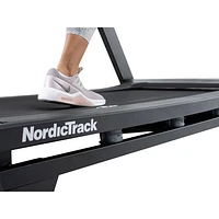 Tapis roulant Série T 10 de NordicTrack avec écran tactile inclinable de 10 po