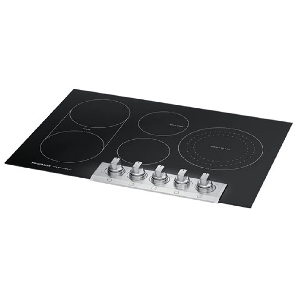 Surface de cuisson électrique de 30 po à 5 éléments Professional de Frigidaire (PCCE3080AF) - Acier inoxydable noir résistant aux taches