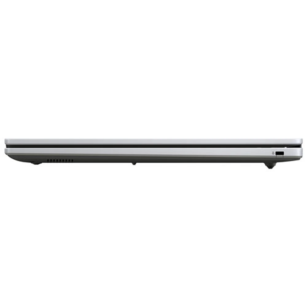 Chromebook à écran tactile 14 po CX14 d'ASUS - Gris pur (Celeron N4500 d'Intel/RAM 8 Go/SSD 128 Go/ChromeOS)
