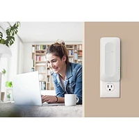 NETGEAR 4-Stream AX3000 Wi-Fi 6 Range Extender (EAX17-100CNS)