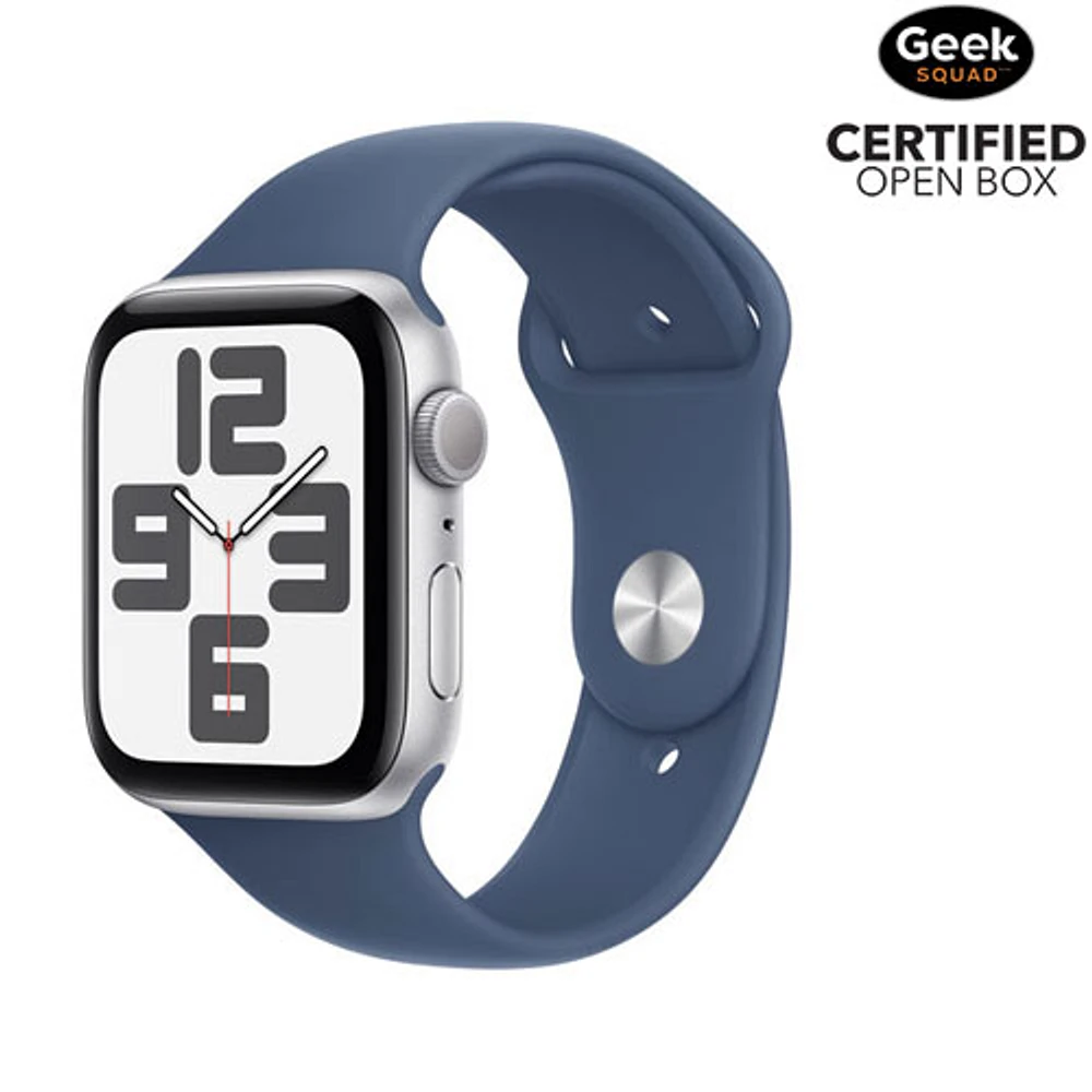 Boîte ouverte - Apple Watch SE (GPS) avec boîtier de 44 mm en aluminium argenté et bracelet sport denim - Moyen/Grand