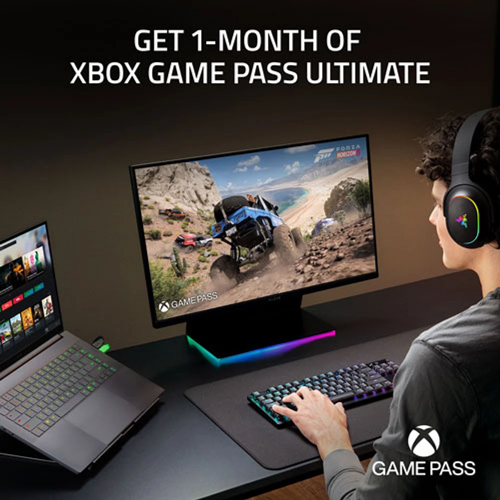 Portable de jeu de 16 po Blade de Razer - Noir (Ryzen AI 9 365 d'AMD/RAM 32 Go/SSD 1 To/RTX 5080)
