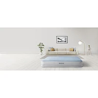 Lit pneumatique mi-hauteur de 14 avec pompe à air et oreillers gonflables USB intégrés Dura-Beam Plus d'Intex - Grand - Bleu