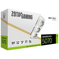 Carte graphique GeForce RTX 5070 AMP édition White de ZOTAC Gaming avec mémoire GDDR7 de 12 Go