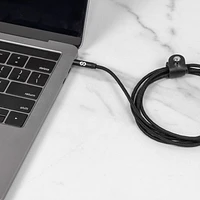LOGiiX Piston Connect Braided 1.5m (4.92 ft.) Auxiliary Cable - Black