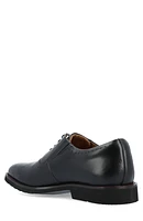 Morey Perforated Detailing Oxford