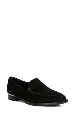 Sara Loafer