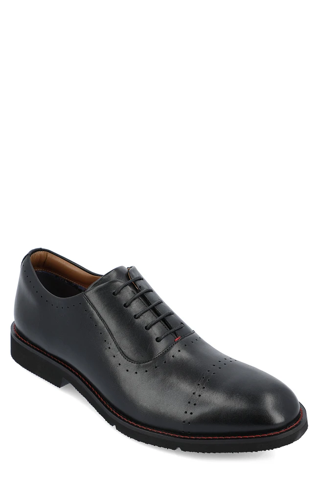 Morey Perforated Detailing Oxford