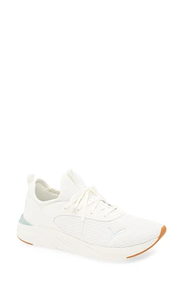 Softride Ruby Luxe Sneaker