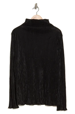 Long Sleeve Plissé Turtleneck Top