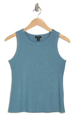 Fitted Ribbed Tank Top