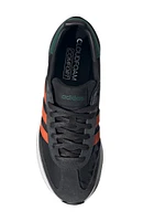 Run 72 Sneaker