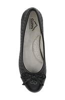 Careen Flat - Wide Width