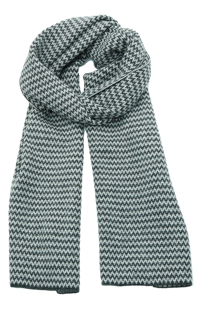 Zigzag Jacquard Scarf