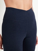 Extra High-Waisted CloudComfy Crop Leggings