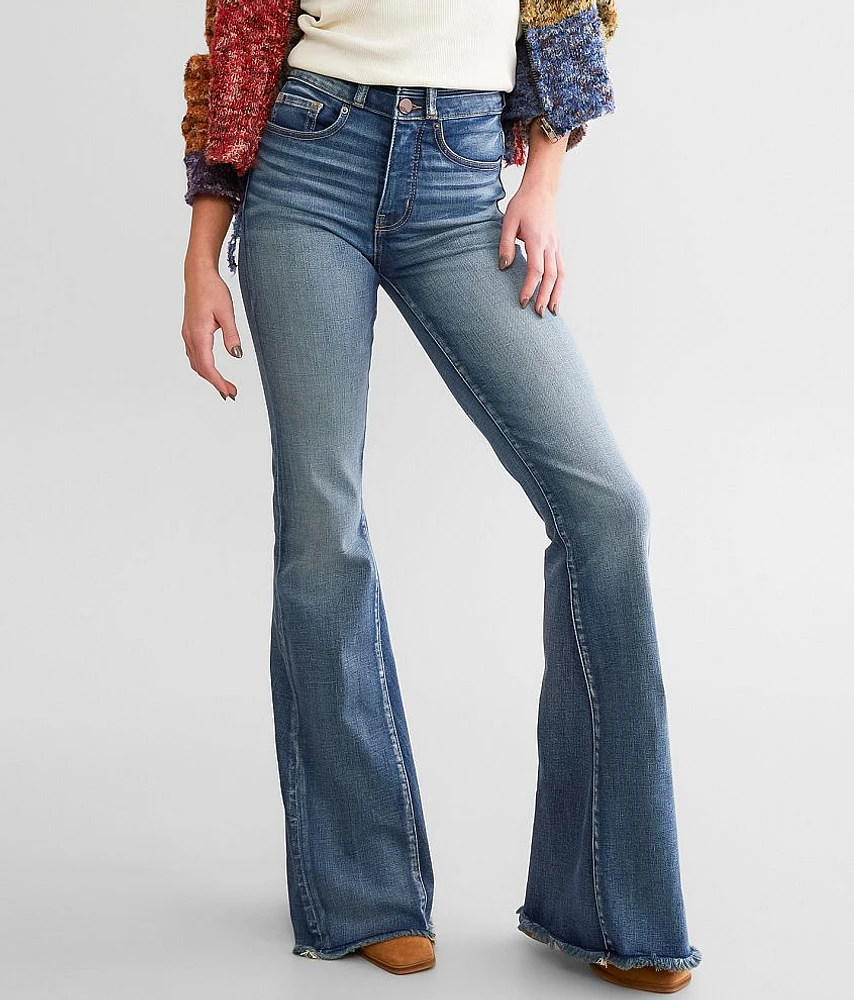 Billie Super Flare Stretch Jean