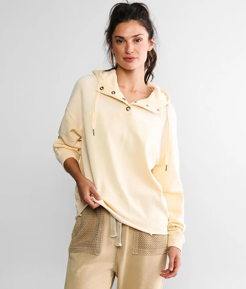 Deja Henley Hoodie